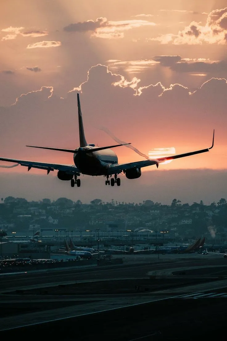 Guide complet sur la location de voiture à l'aéroport de Fès - FatmCar Réservez votre voiture à Fès et profitez d’un service premium !