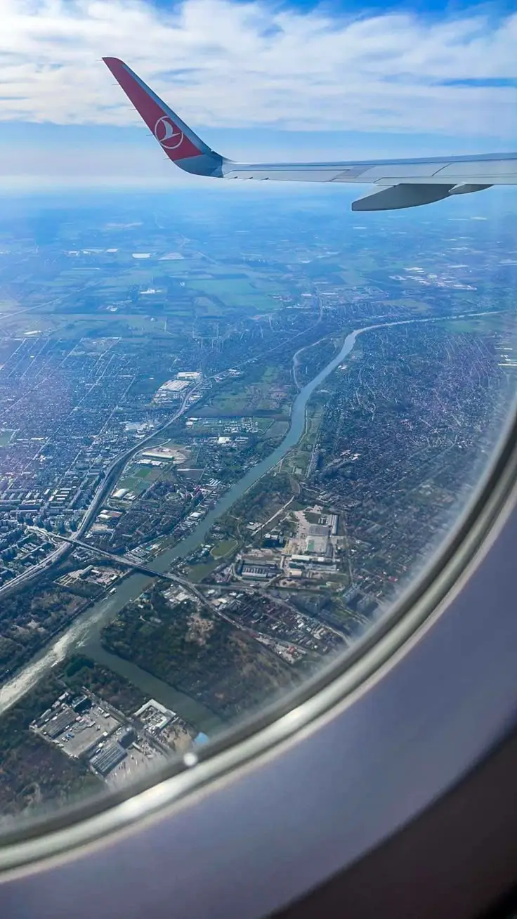 Guide complet sur la location de voiture à l'aéroport de Fès - FatmCar Location de voiture à Fès : Top des véhicules disponibles à l'aéroport