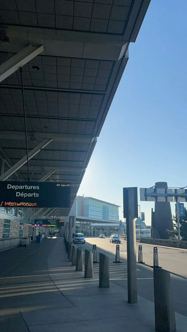 Guide complet sur la location de voiture à l'aéroport de Fès - FatmCar Location de voiture rapide et fiable à l'aéroport de Fès : Le guide complet