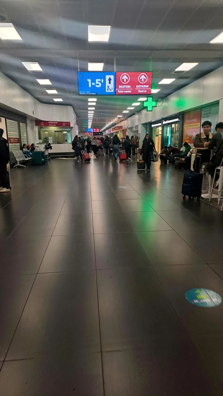 Guide complet sur la location de voiture à l'aéroport de Fès - FatmCar Aéroport de Fès : Solutions de location de voiture pour déplacements professionnels